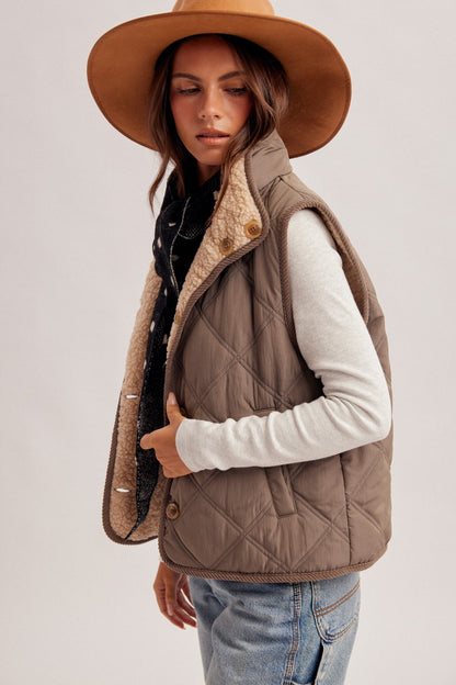 Wren Reversible Vest