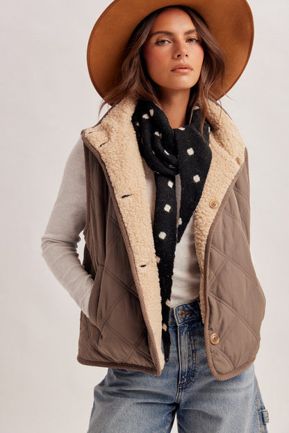 Wren Reversible Vest