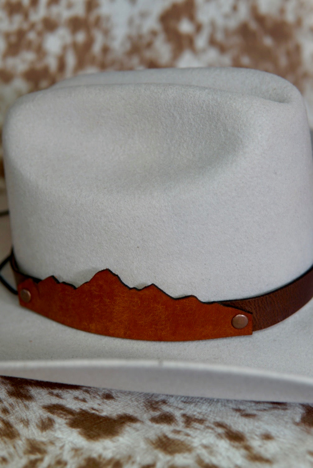 Layered Mountain Scape Band