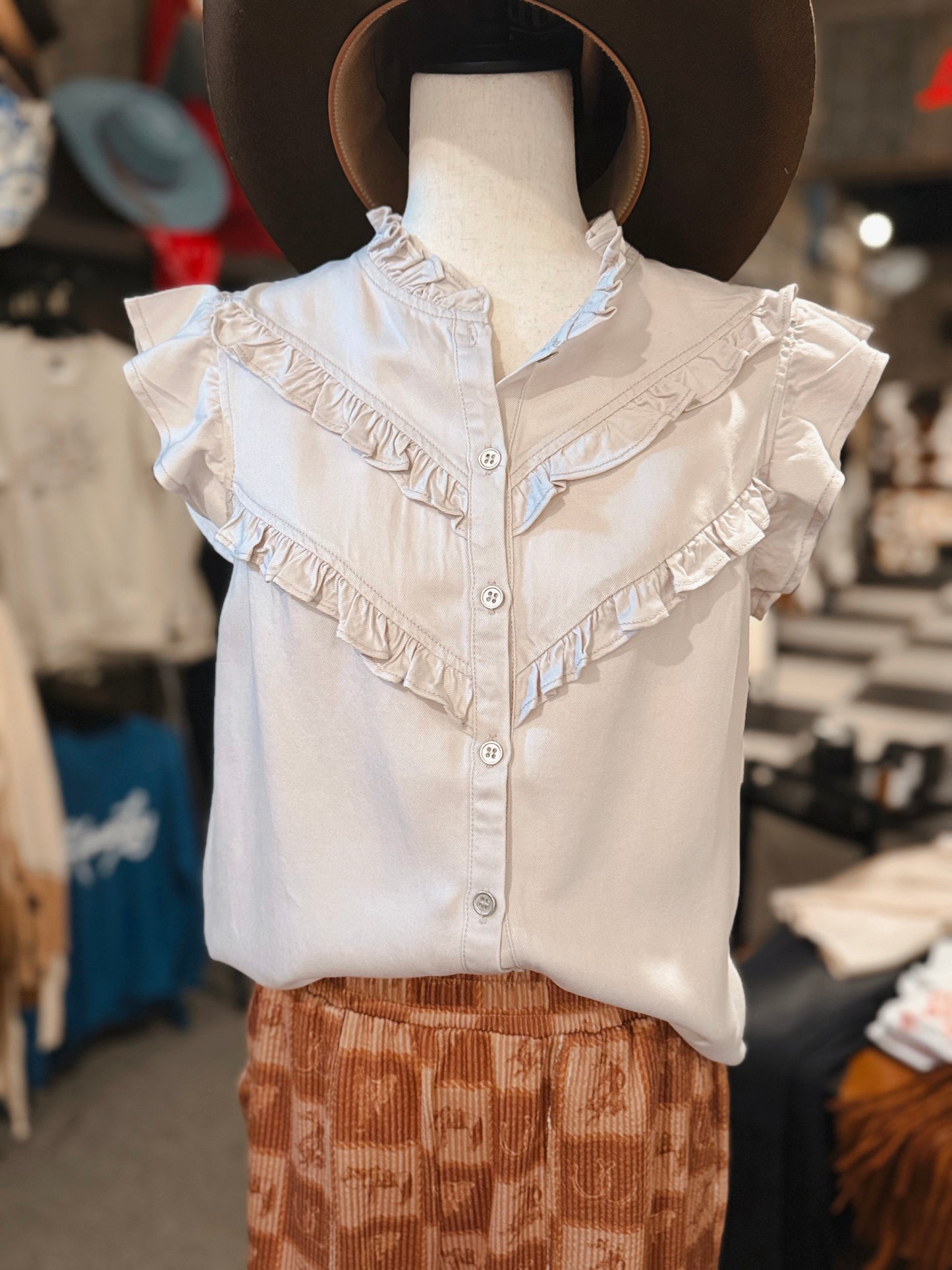 Ruffle Ridge Top