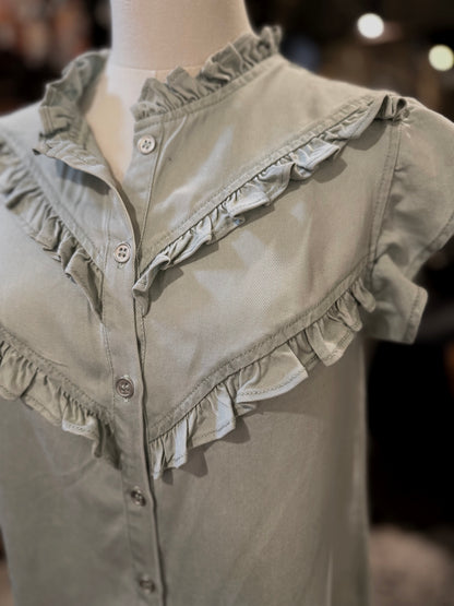 Ruffle Ridge Top
