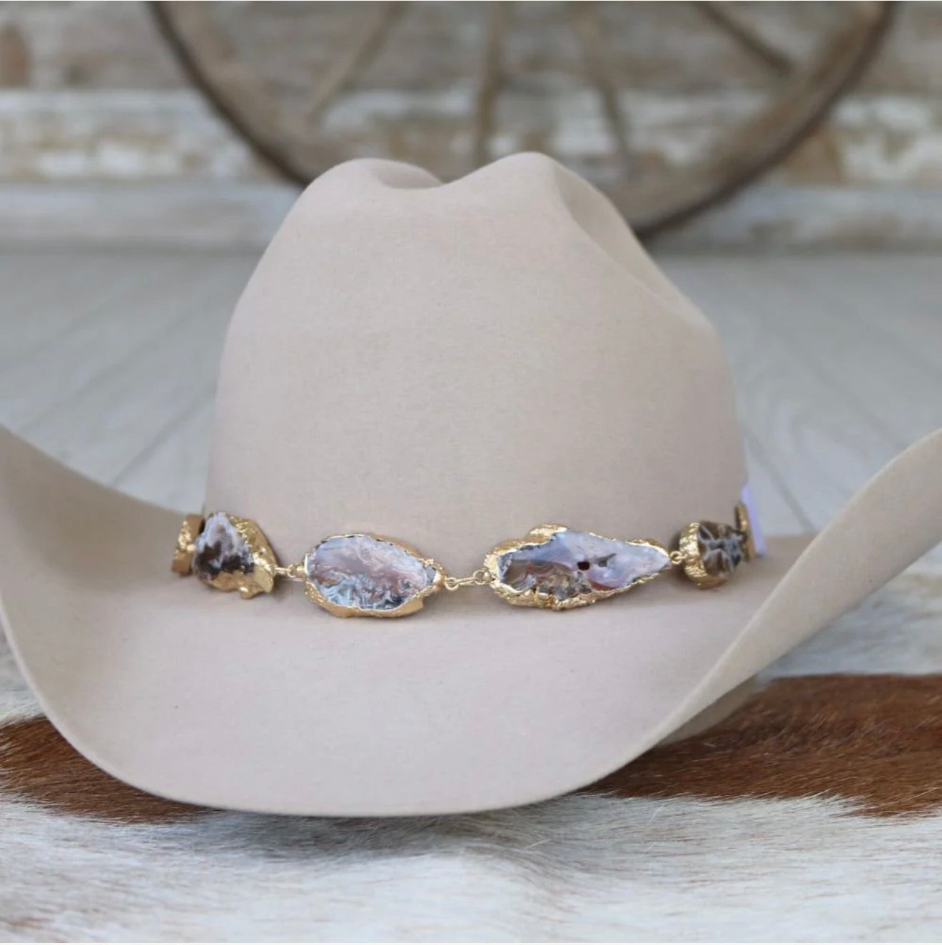 Shiloh Beige Geode Hat Band
