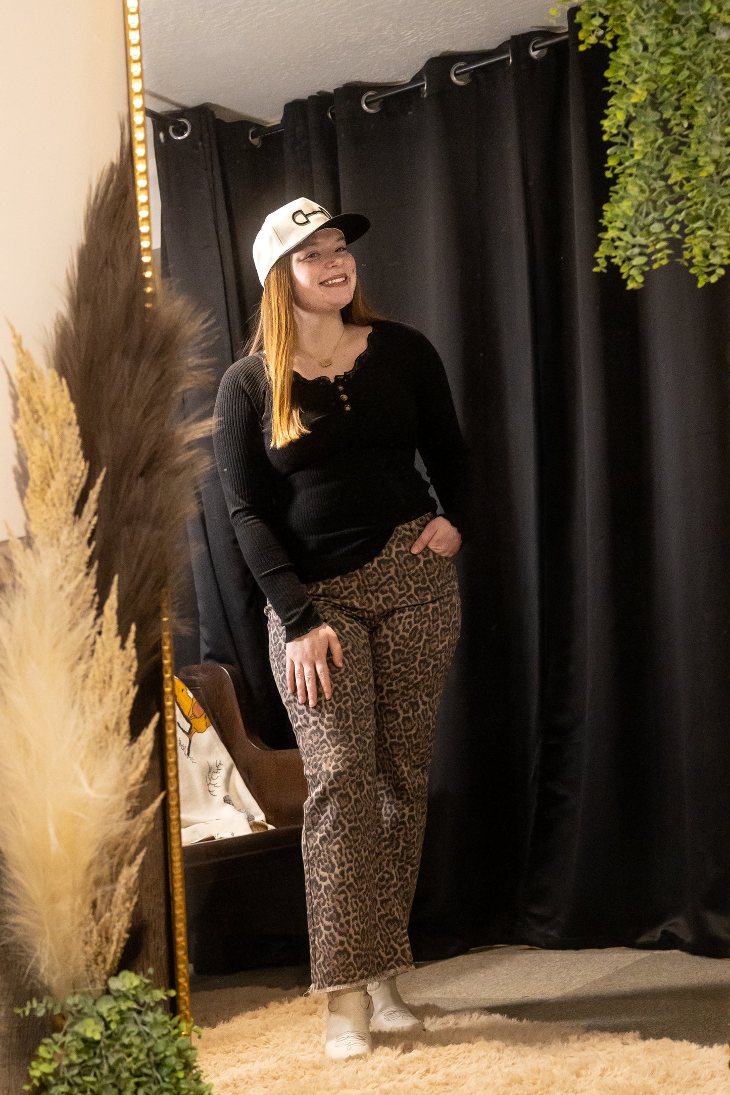 Lasso Leopard Frayed Edge Pant