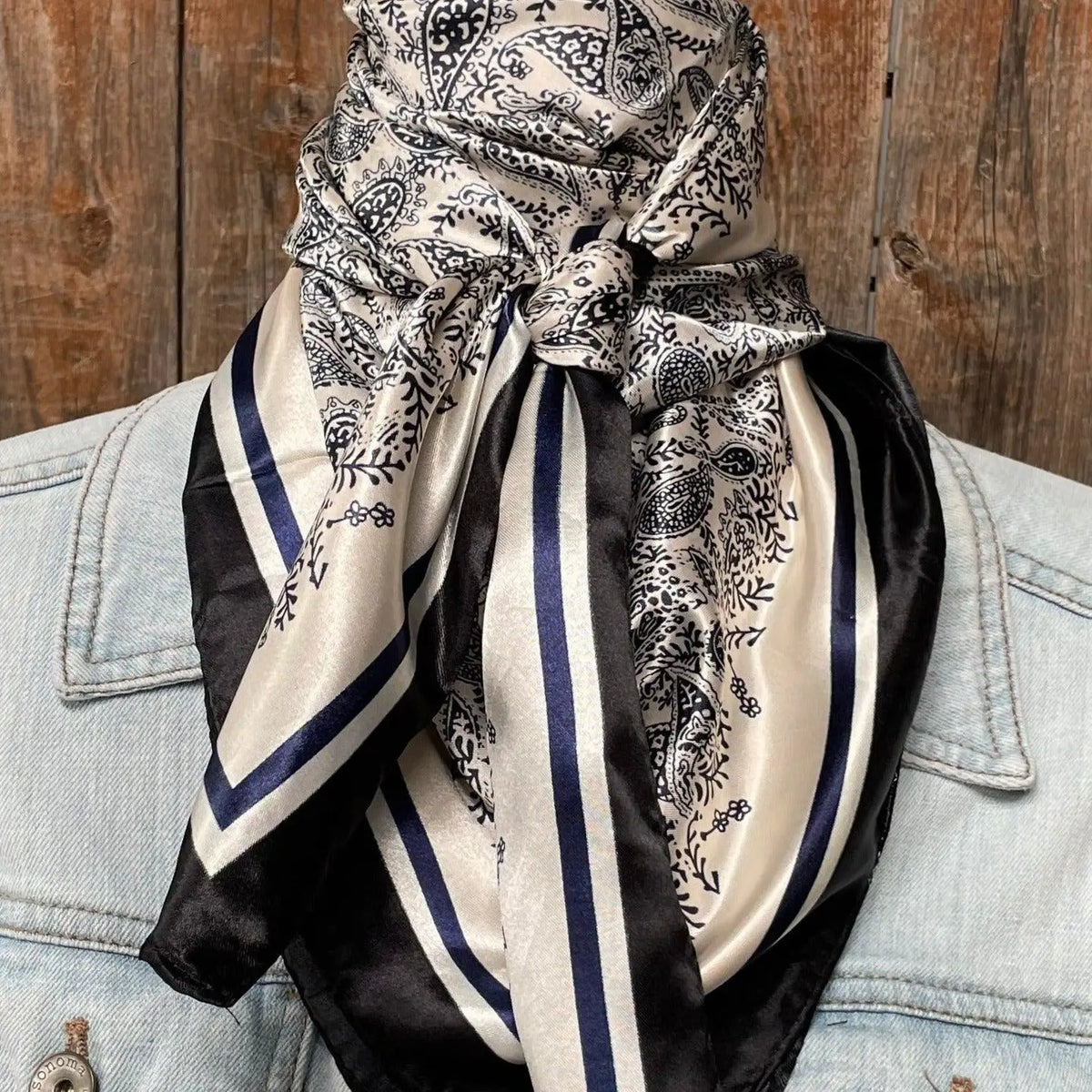 Blue & Cream Paisley Wild Rag